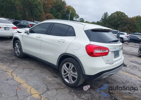 2015 Mercedes-Benz Gla 250 4Matic z USA, uszkodzony, nr VIN WDCTG4GB9FJ055356